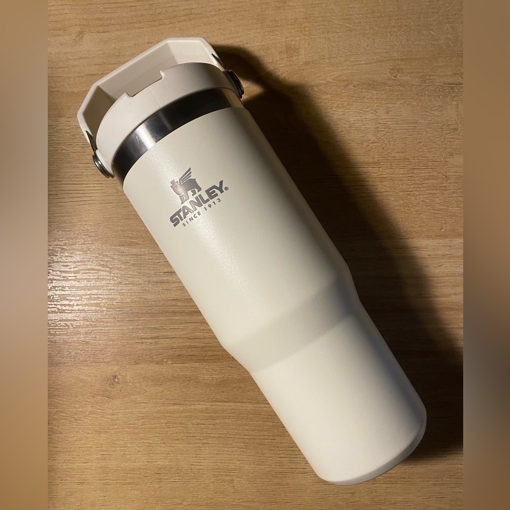 Stanley Ice Flow Flip Straw Tumbler
